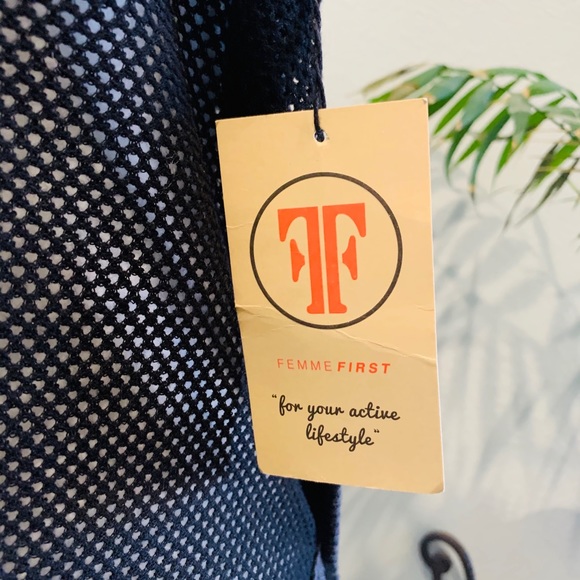 Mesh Racer Back Tank Top - Picture 5 of 8